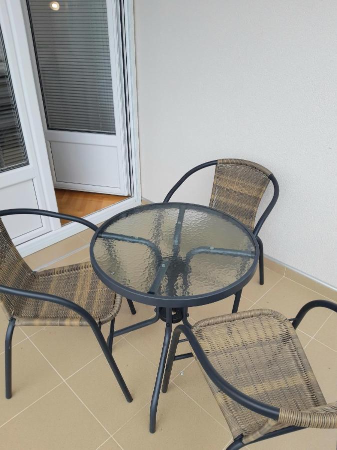 Apartmani Tarsko Jezero Nova Vezanja Zaovine Luaran gambar