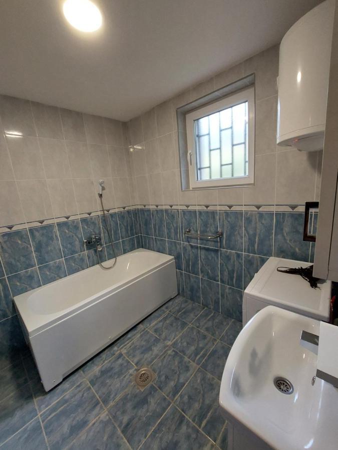 Apartmani Tarsko Jezero Nova Vezanja Zaovine Luaran gambar