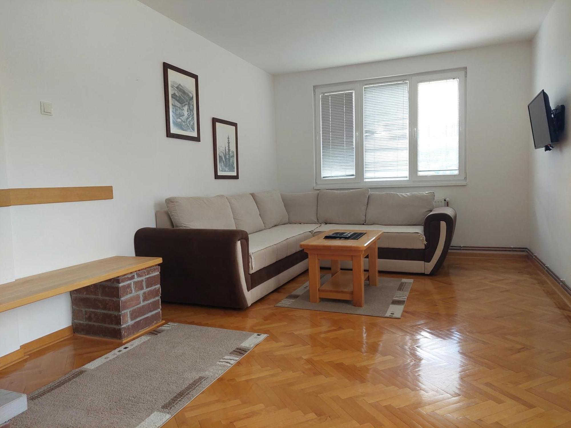 Apartmani Tarsko Jezero Nova Vezanja Zaovine Luaran gambar