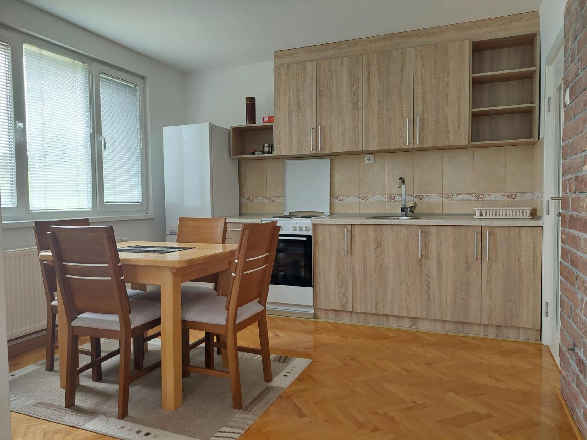 Apartmani Tarsko Jezero Nova Vezanja Zaovine Luaran gambar